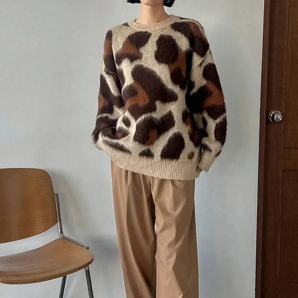 Coffee Brown Casual Women's Leopard Print Drop Shoulder Sweater - Picture 1 of 6